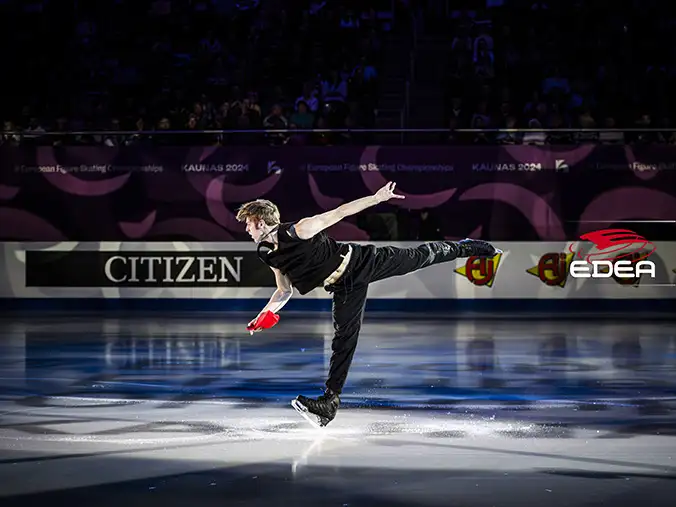 Ice Gallery Skates U.S.